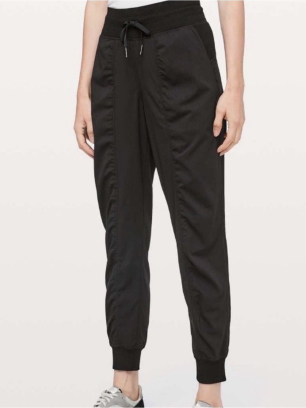 Lululemon Dance Studio Jogger Black size 4